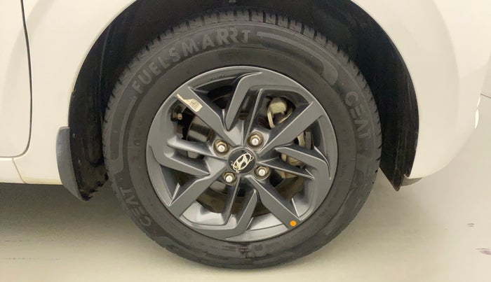 2022 Hyundai GRAND I10 NIOS SPORTZ 1.2 KAPPA VTVT CNG, CNG, Manual, 28,071 km, Right Front Wheel