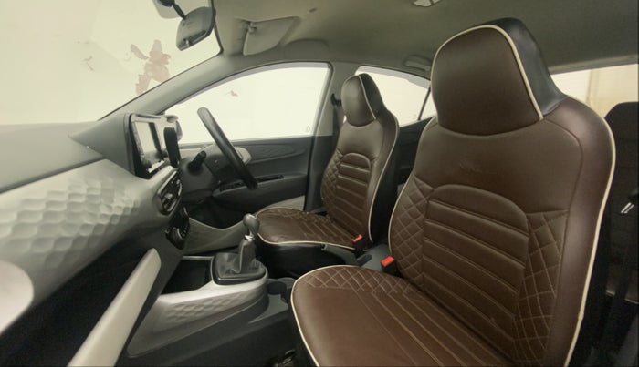 2022 Hyundai GRAND I10 NIOS SPORTZ 1.2 KAPPA VTVT CNG, CNG, Manual, 28,071 km, Right Side Front Door Cabin