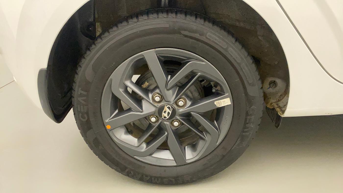 2022 Hyundai GRAND I10 NIOS SPORTZ 1.2 KAPPA VTVT CNG, CNG, Manual, 28,071 km, Right Rear Wheel