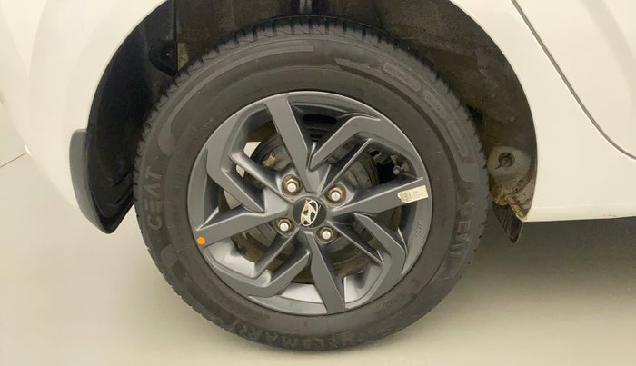 2022 Hyundai GRAND I10 NIOS SPORTZ 1.2 KAPPA VTVT CNG, CNG, Manual, 28,071 km, Right Rear Wheel