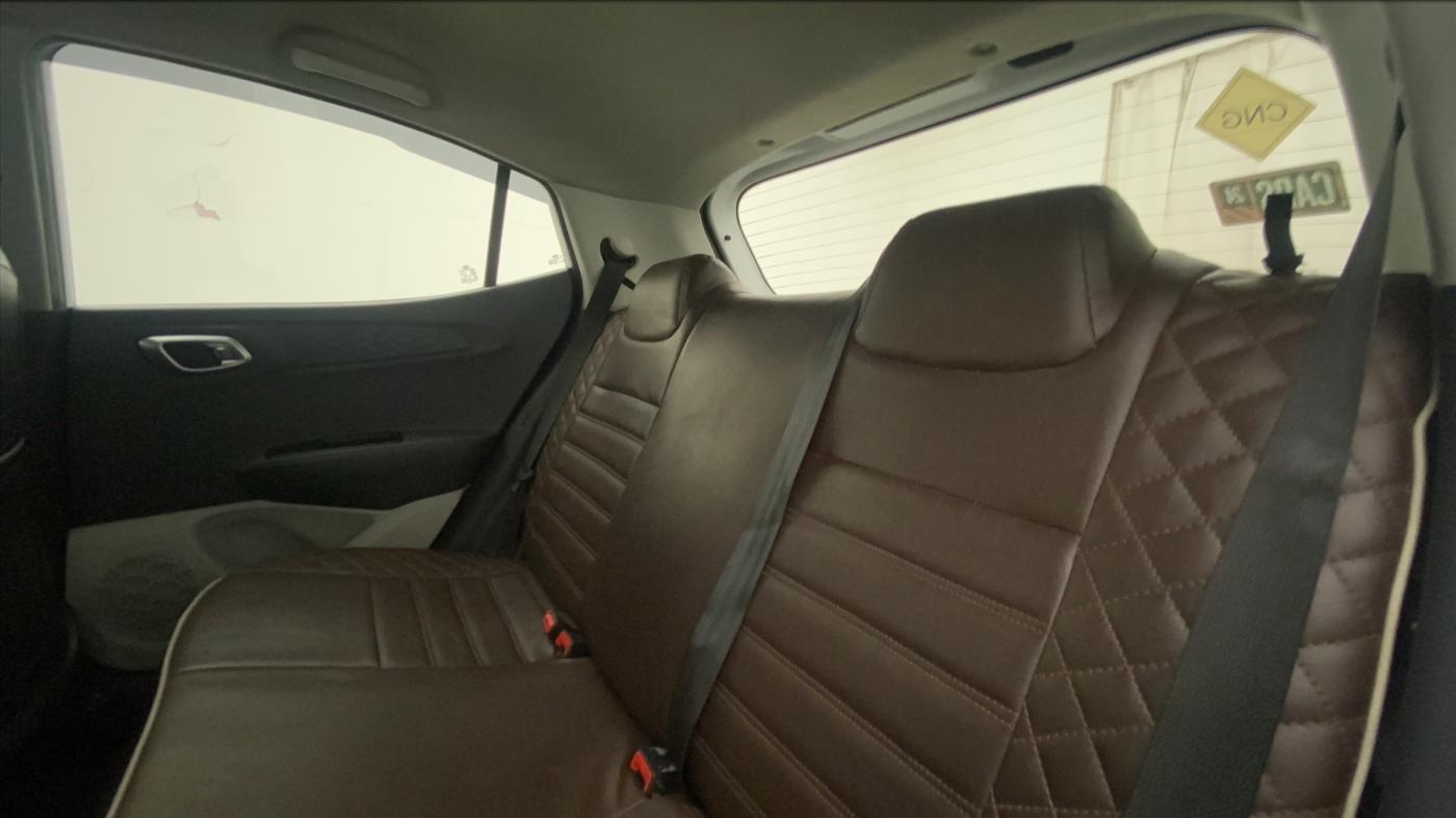 2022 Hyundai GRAND I10 NIOS SPORTZ 1.2 KAPPA VTVT CNG, CNG, Manual, 28,071 km, Right Side Rear Door Cabin