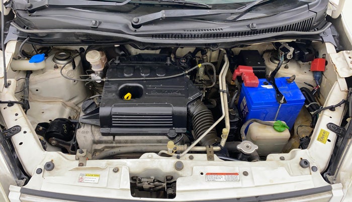 2017 Maruti Wagon R 1.0 VXI, Petrol, Manual, 62,890 km, Engine View