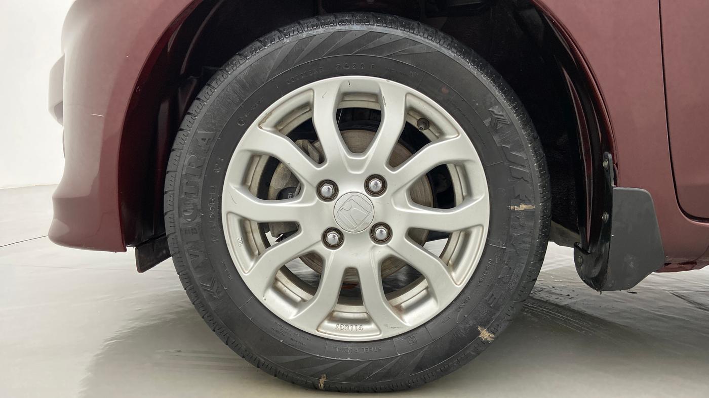 2015 Honda Amaze 1.2 VXMT I VTEC, Petrol, Manual, 85,678 km, Left Front Wheel