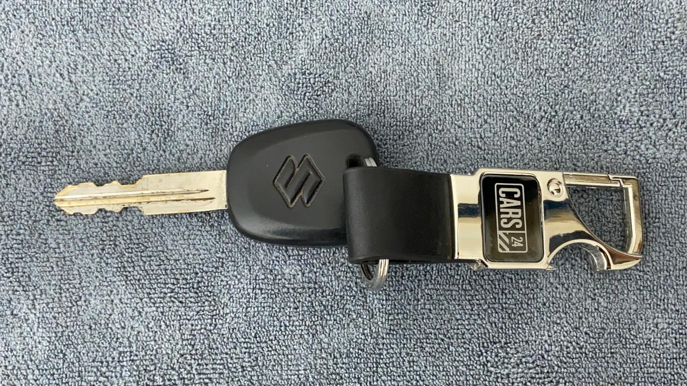 2018 Maruti Alto K10 LXI P, Petrol, Manual, 9,888 km, Key Close Up