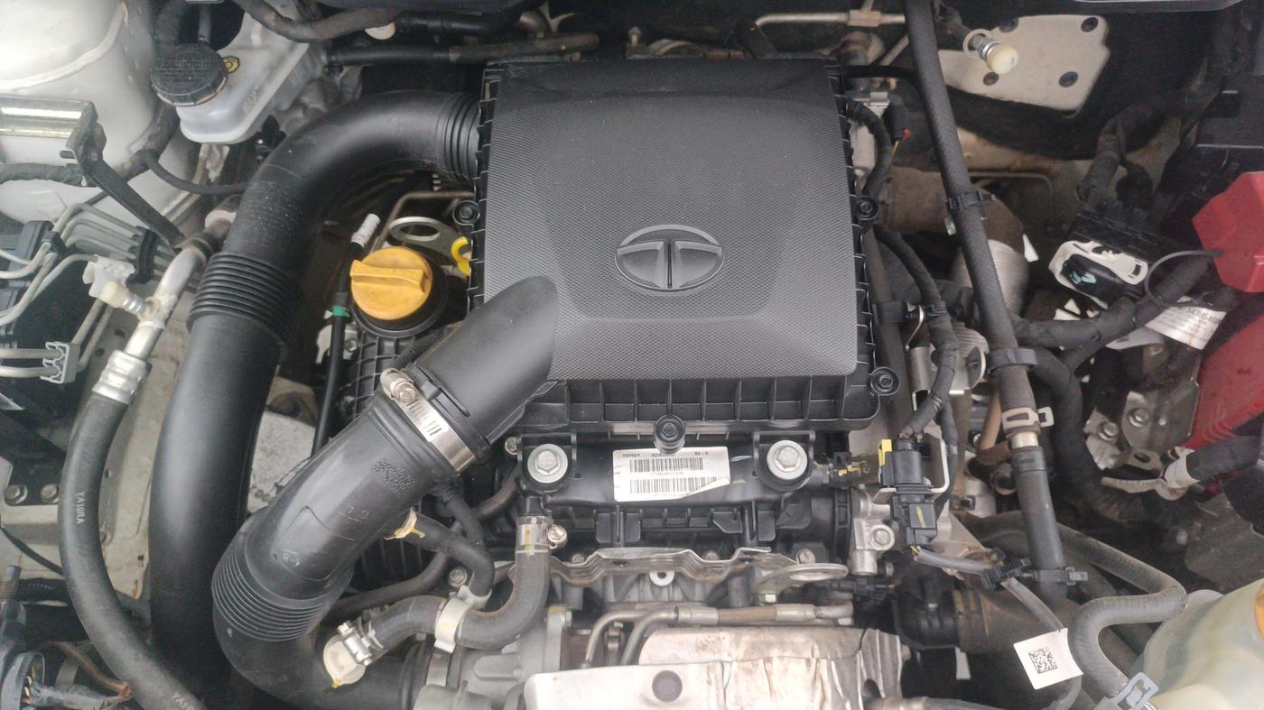 2020 Tata NEXON XM PETROL, Petrol, Manual, 46,703 km, Engine View