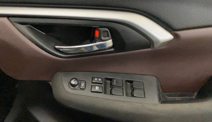 2024 Maruti Grand Vitara SIGMA SMART HYBRID, Petrol, Manual, 25,818 km, Driver Side Door Panels Control