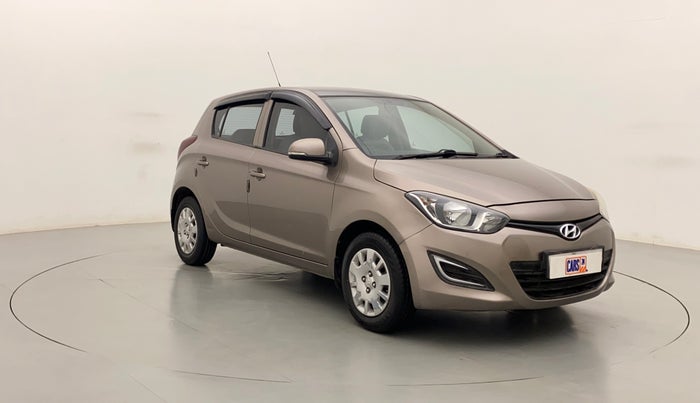 2014 Hyundai i20 MAGNA (O) 1.2, Petrol, Manual, 1,03,008 km, Right Front Diagonal