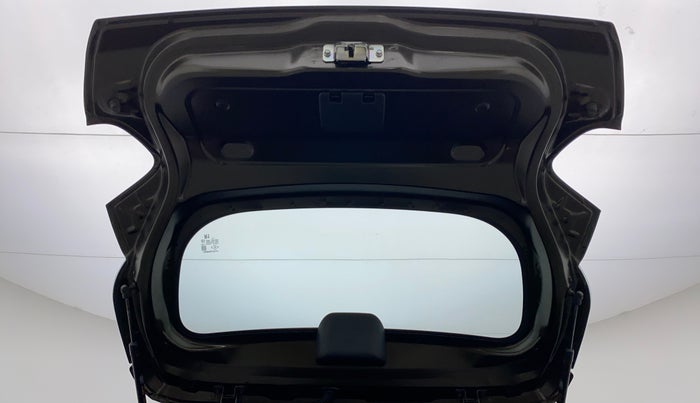 2019 Renault Kwid 1.0 RXT Opt, Petrol, Manual, 10,720 km, Boot Door Open