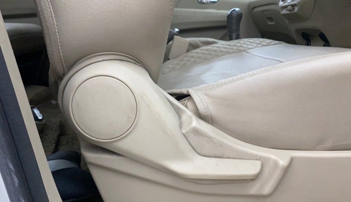 2020 Maruti Ertiga VXI CNG, CNG, Manual, 58,471 km, Driver Side Adjustment Panel