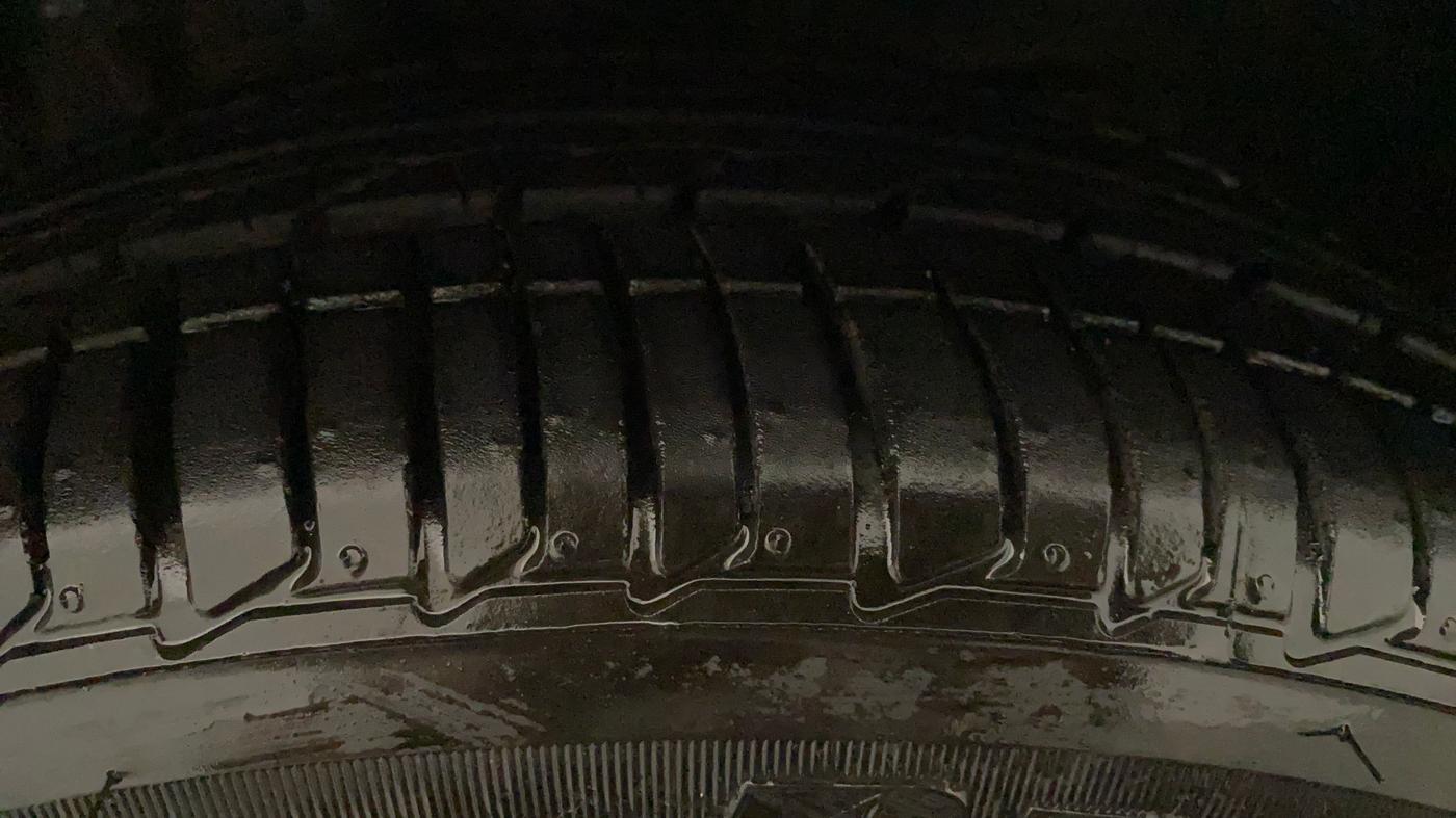 2021 Tata Tiago XZA PLUS DUAL TONE PETROL, Petrol, Automatic, 34,270 km, Left Front Tyre Tread