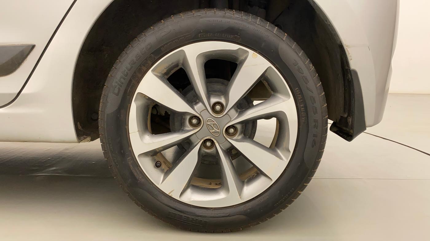 2016 Hyundai Elite i20 ASTA 1.4 CRDI (O), Diesel, Manual, 89,359 km, Left Rear Wheel