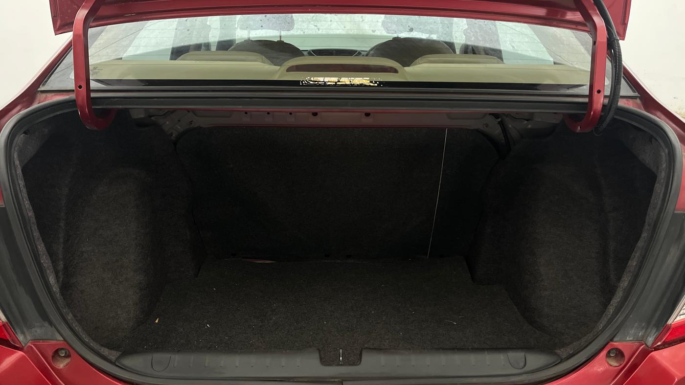 2020 Honda Amaze 1.2L I-VTEC VX CVT, Petrol, Automatic, 32,205 km, Boot Inside