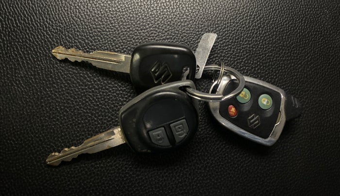 2015 Maruti Celerio VXI, Petrol, Manual, 91,262 km, Key Close Up