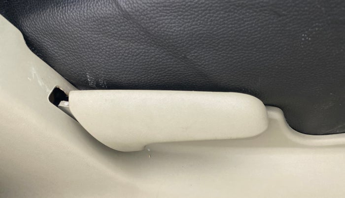 2015 Maruti Celerio VXI, Petrol, Manual, 91,262 km, Driver Side Adjustment Panel