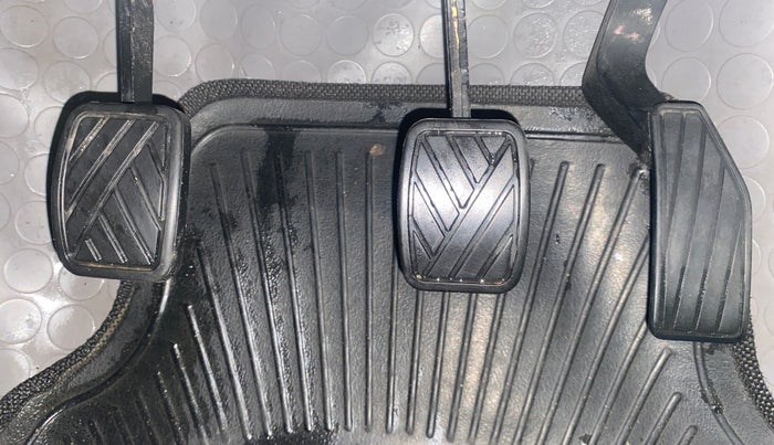 2015 Maruti Celerio VXI, Petrol, Manual, 91,262 km, Pedals