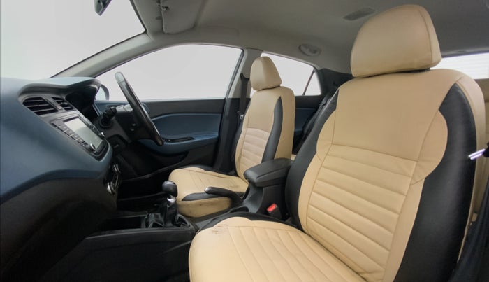 2015 Hyundai i20 Active 1.2 SX, Petrol, Manual, 71,709 km, Right Side Front Door Cabin