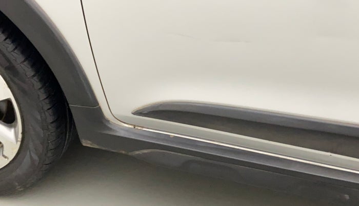 2015 Hyundai i20 Active 1.2 SX, Petrol, Manual, 71,709 km, Left running board - Cladding has minor damage