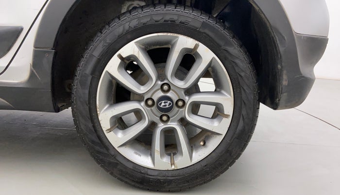 2015 Hyundai i20 Active 1.2 SX, Petrol, Manual, 71,709 km, Left Rear Wheel
