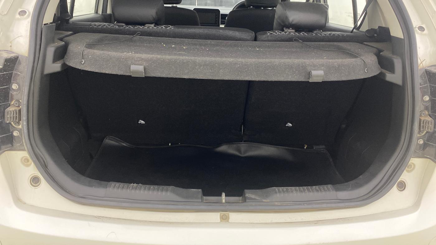 2020 Maruti IGNIS ZETA 1.2 AMT, Petrol, Automatic, 92,543 km, Boot Inside