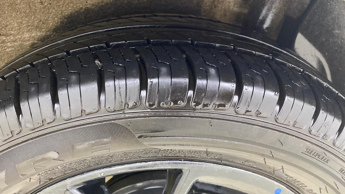 2020 Maruti IGNIS ZETA 1.2 AMT, Petrol, Automatic, 92,543 km, Left Rear Tyre Tread