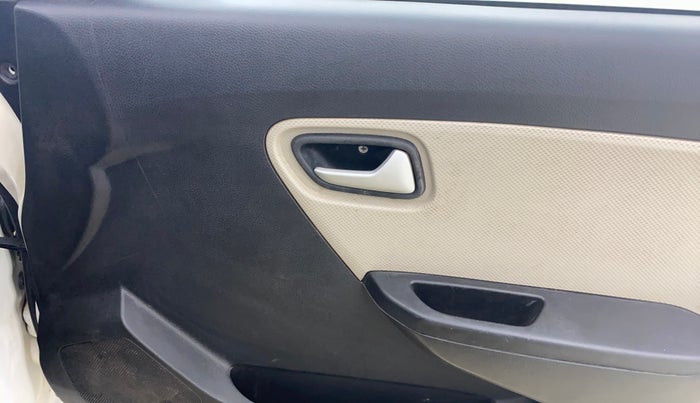 2019 Maruti Alto LXI, Petrol, Manual, 74,869 km, Driver Side Door Panels Control