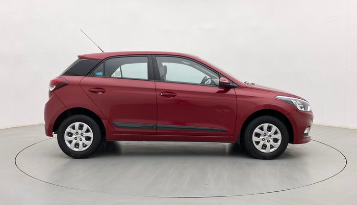 2016 Hyundai Elite i20 SPORTZ 1.2, Petrol, Manual, 56,346 km, Right Side View