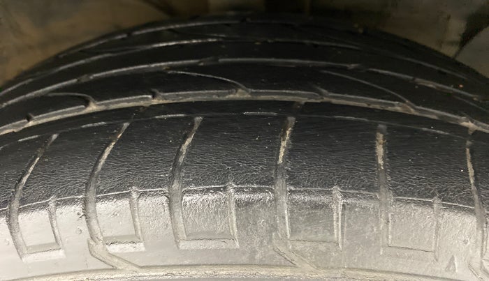 2017 Hyundai Creta 1.6 CRDI SX PLUS AUTO, Diesel, Automatic, 80,702 km, Right Front Tyre Tread