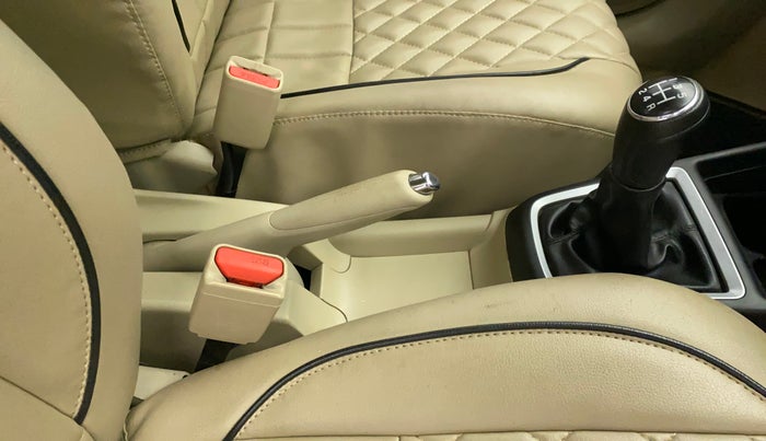 2020 Maruti Dzire VXI, Petrol, Manual, 37,869 km, Gear Lever
