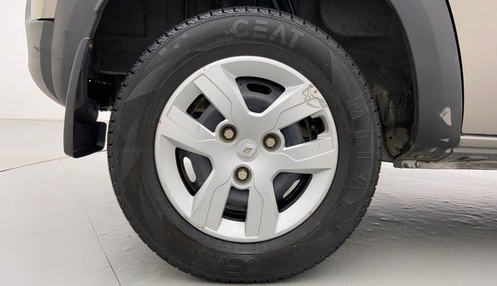 2019 Renault Kwid RXL, Petrol, Manual, 27,498 km, Right Rear Wheel