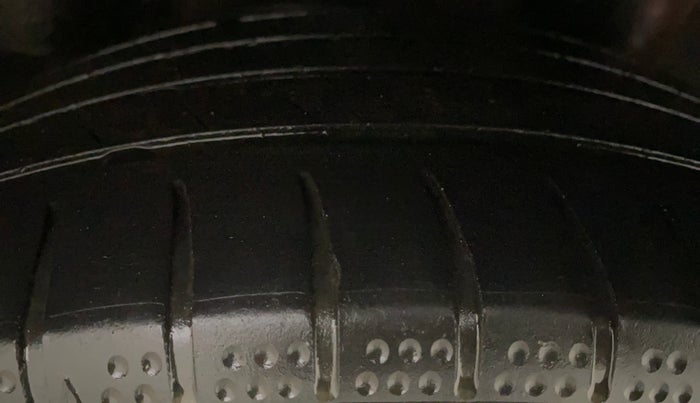 2017 Honda City 1.5L I-VTEC ZX CVT, Petrol, Automatic, 88,755 km, Left Rear Tyre Tread