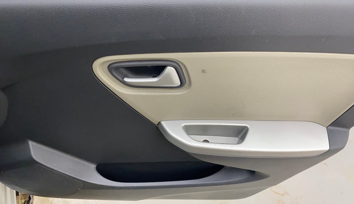 2018 Maruti Alto K10 VXI (O) AMT, Petrol, Automatic, 45,776 km, Driver Side Door Panels Control