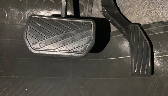 2018 Maruti Alto K10 VXI (O) AMT, Petrol, Automatic, 45,776 km, Pedals