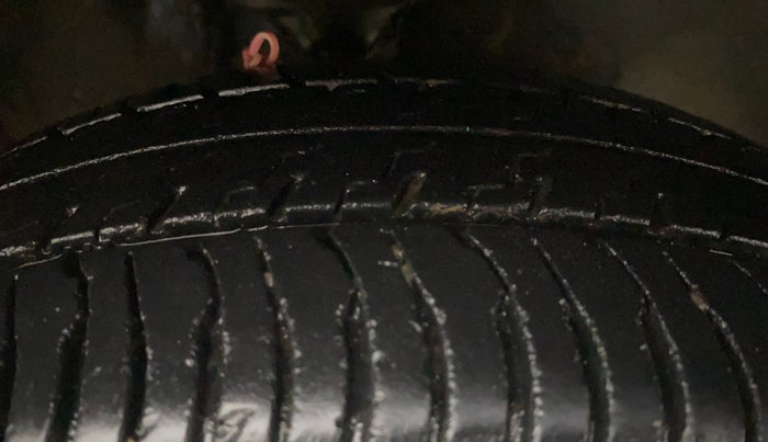 2018 Maruti Alto K10 VXI (O) AMT, Petrol, Automatic, 45,776 km, Right Front Tyre Tread