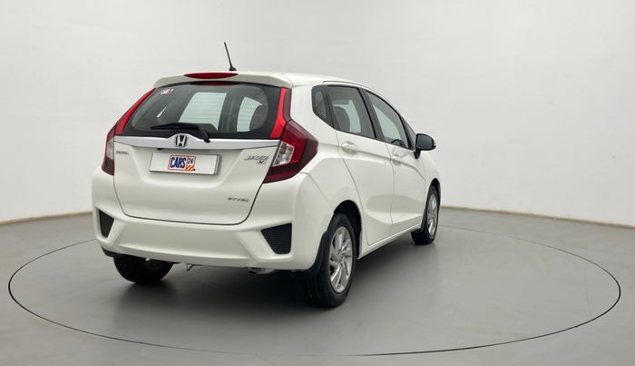 2016 Honda Jazz 1.2L I-VTEC V AT, Petrol, Automatic, 76,321 km, Right Back Diagonal