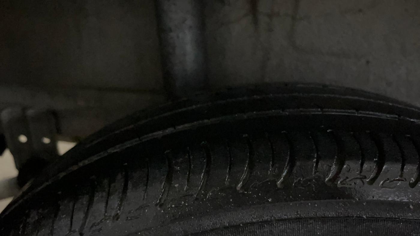 2022 Maruti S PRESSO VXI (O), Petrol, Manual, 89,894 km, Right Rear Tyre Tread