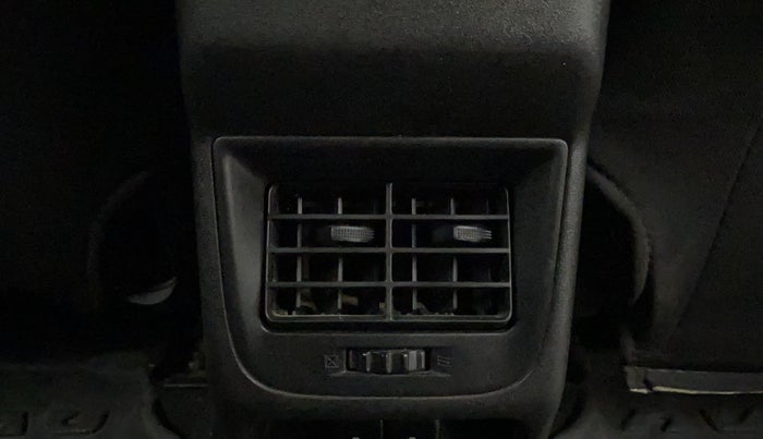 2022 Maruti Baleno ZETA PETROL 1.2, Petrol, Manual, 32,409 km, Rear AC Vents