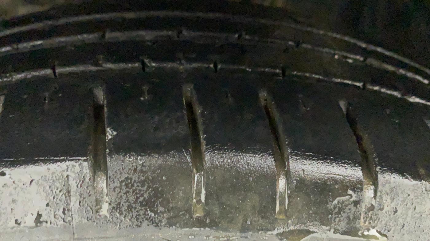 2022 Maruti Baleno ZETA PETROL 1.2, Petrol, Manual, 32,409 km, Left Front Tyre Tread