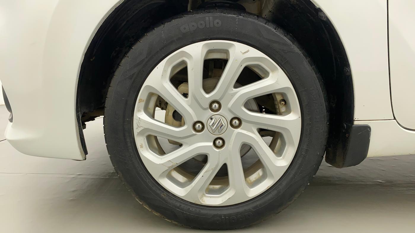 2022 Maruti Baleno ZETA PETROL 1.2, Petrol, Manual, 32,409 km, Left Front Wheel