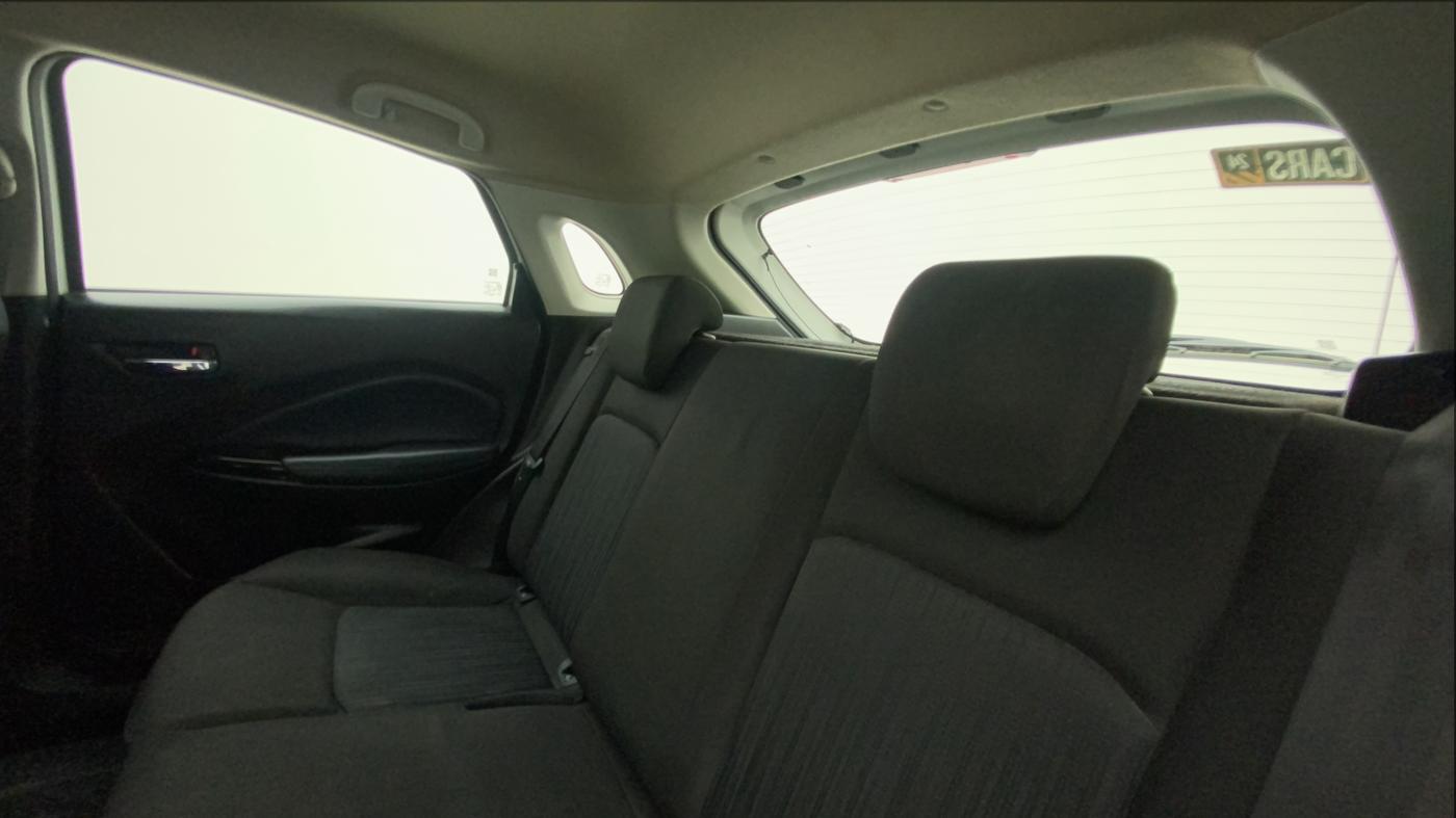 2022 Maruti Baleno ZETA PETROL 1.2, Petrol, Manual, 32,409 km, Right Side Rear Door Cabin