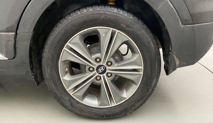 2016 Hyundai Creta SX PLUS AT 1.6 PETROL, Petrol, Automatic, 80,987 km, Left Rear Wheel