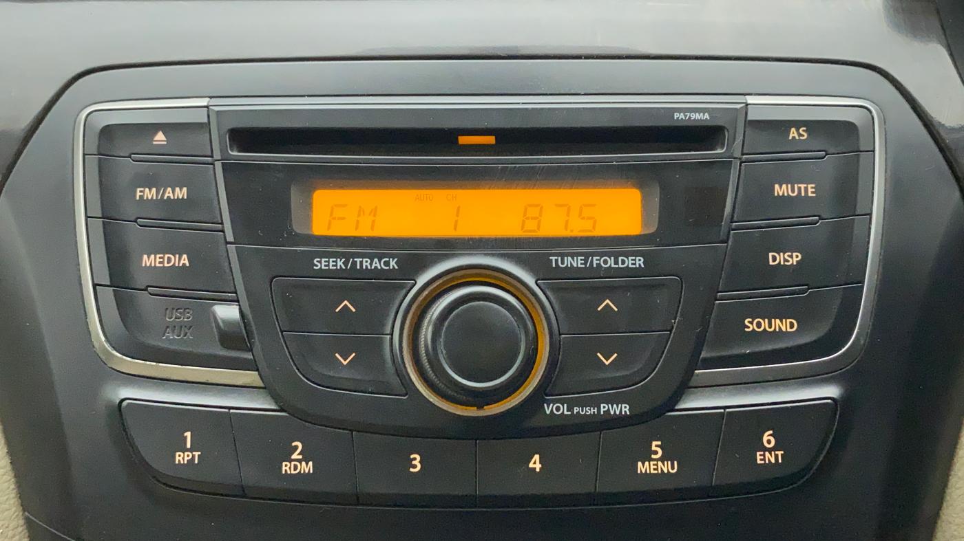 2017 Maruti Ciaz SHVS VDI, Diesel, Manual, 61,522 km, Infotainment System