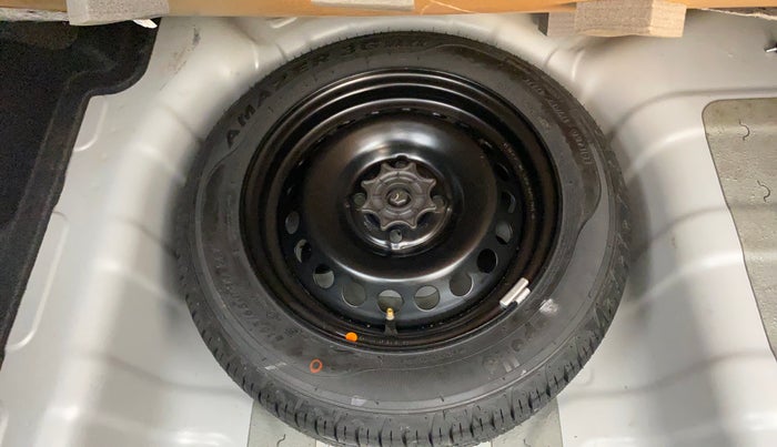 2015 Hyundai Xcent S 1.2, Petrol, Manual, 42,085 km, Spare Tyre