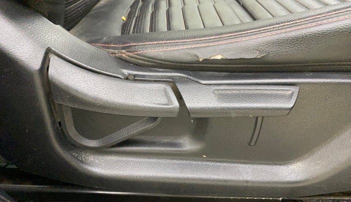 2020 KIA SONET GTX PLUS 1.5 AT, Diesel, Automatic, 97,106 km, Driver Side Adjustment Panel