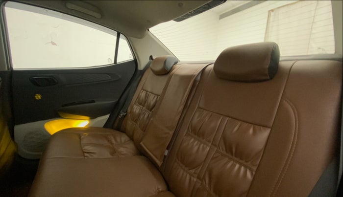 2020 Hyundai AURA S 1.2 CNG, CNG, Manual, 53,948 km, Right Side Rear Door Cabin