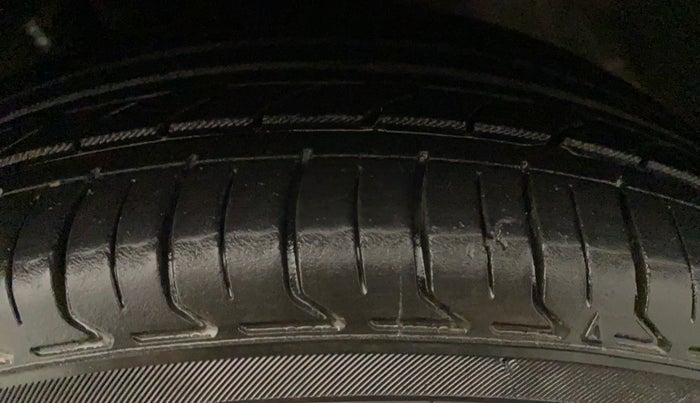 2020 Hyundai AURA S 1.2 CNG, CNG, Manual, 53,948 km, Left Rear Tyre Tread
