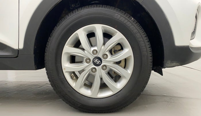 2019 Hyundai Creta SX 1.6 PETROL, Petrol, Manual, 26,704 km, Right Front Wheel