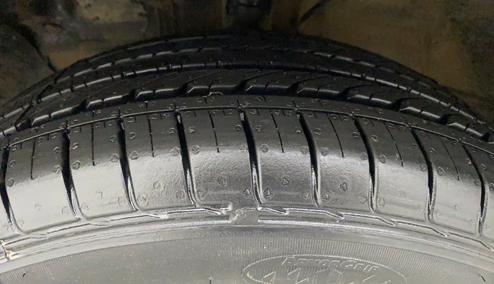 2019 Hyundai Creta SX 1.6 PETROL, Petrol, Manual, 26,704 km, Left Front Tyre Tread