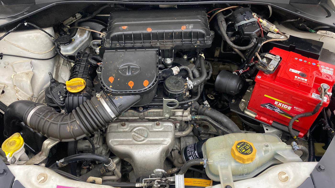 2018 Tata TIGOR XE PETROL, Petrol, Manual, 50,351 km, Engine View