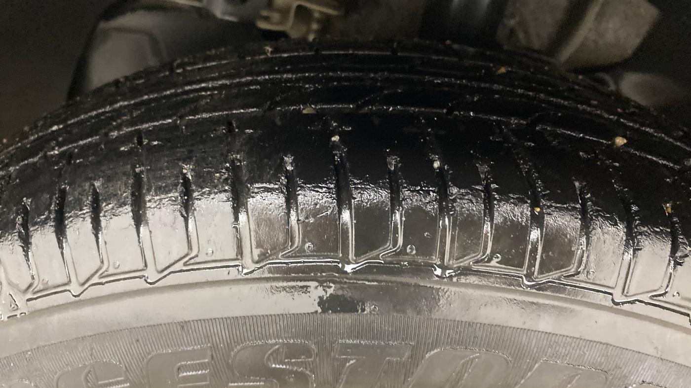 2018 Tata TIGOR XE PETROL, Petrol, Manual, 50,351 km, Left Front Tyre Tread