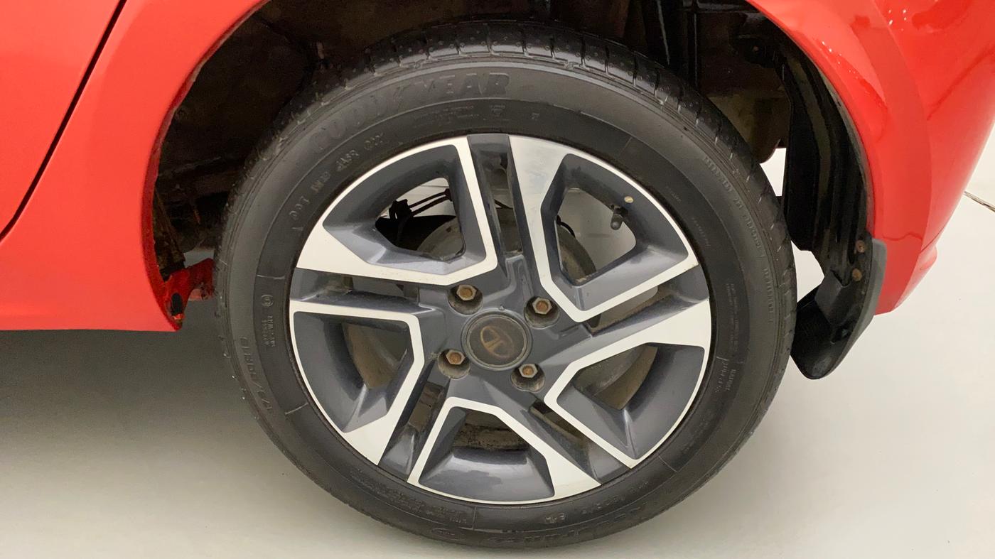 2021 Tata Tiago XZA PLUS PETROL, Petrol, Automatic, 6,835 km, Left Rear Wheel